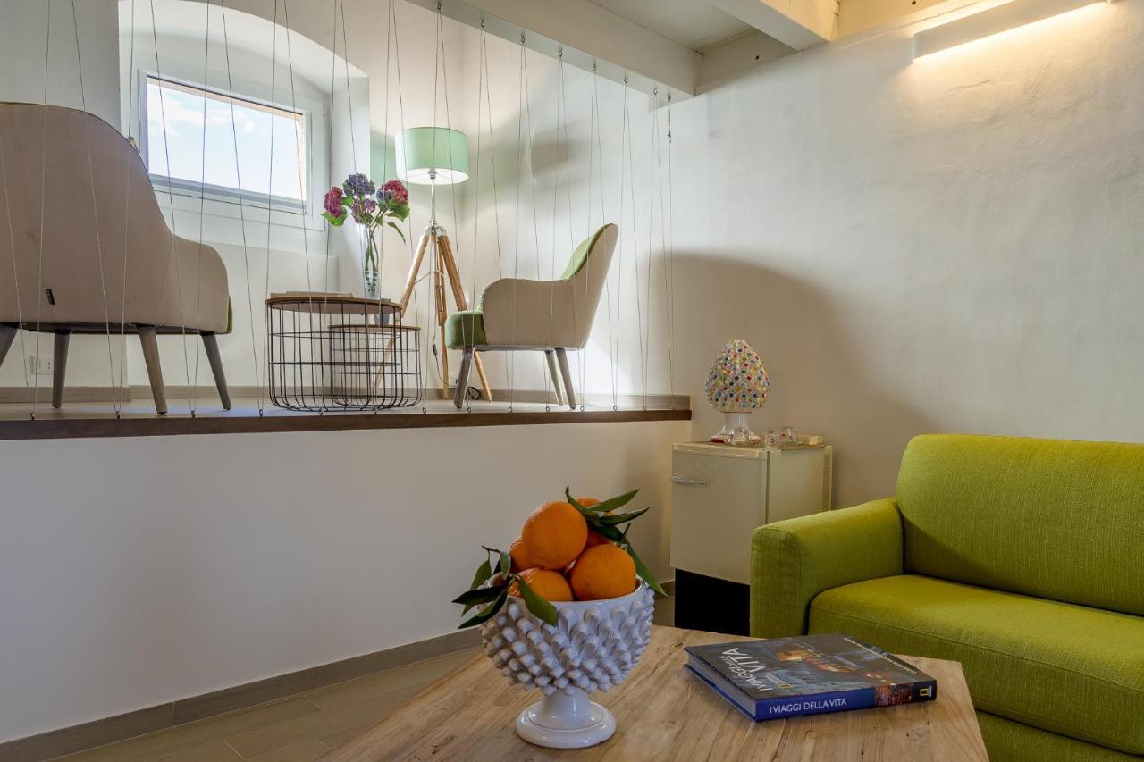 Le Maestranze Deluxe Rooms Шакка Экстерьер фото